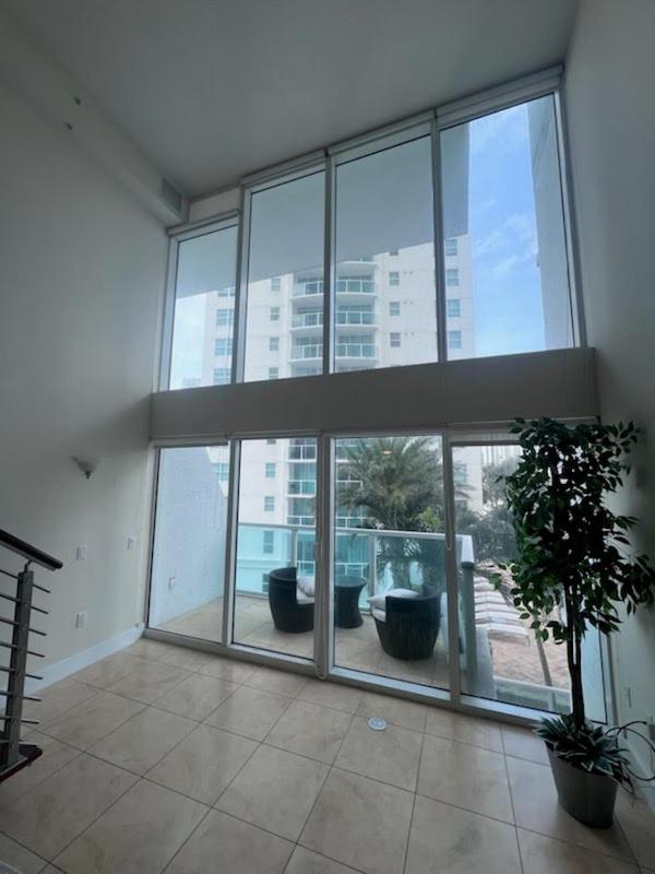 2 Story Loft Downtown Miami Apartment Exterior photo