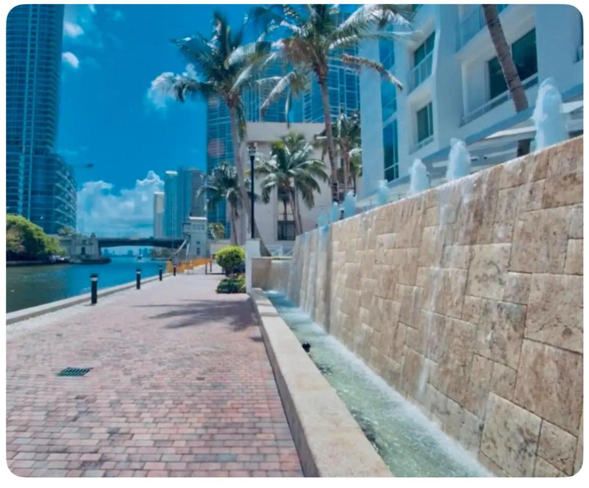 2 Story Loft Downtown Miami Apartment Exterior photo